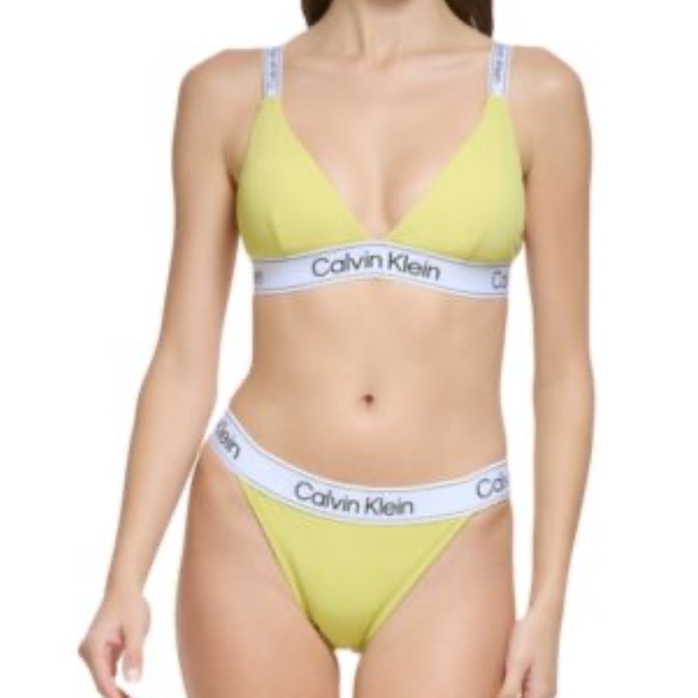 Calvin Klein Ribbed Triangle Bikini Top And Bottom Nwt